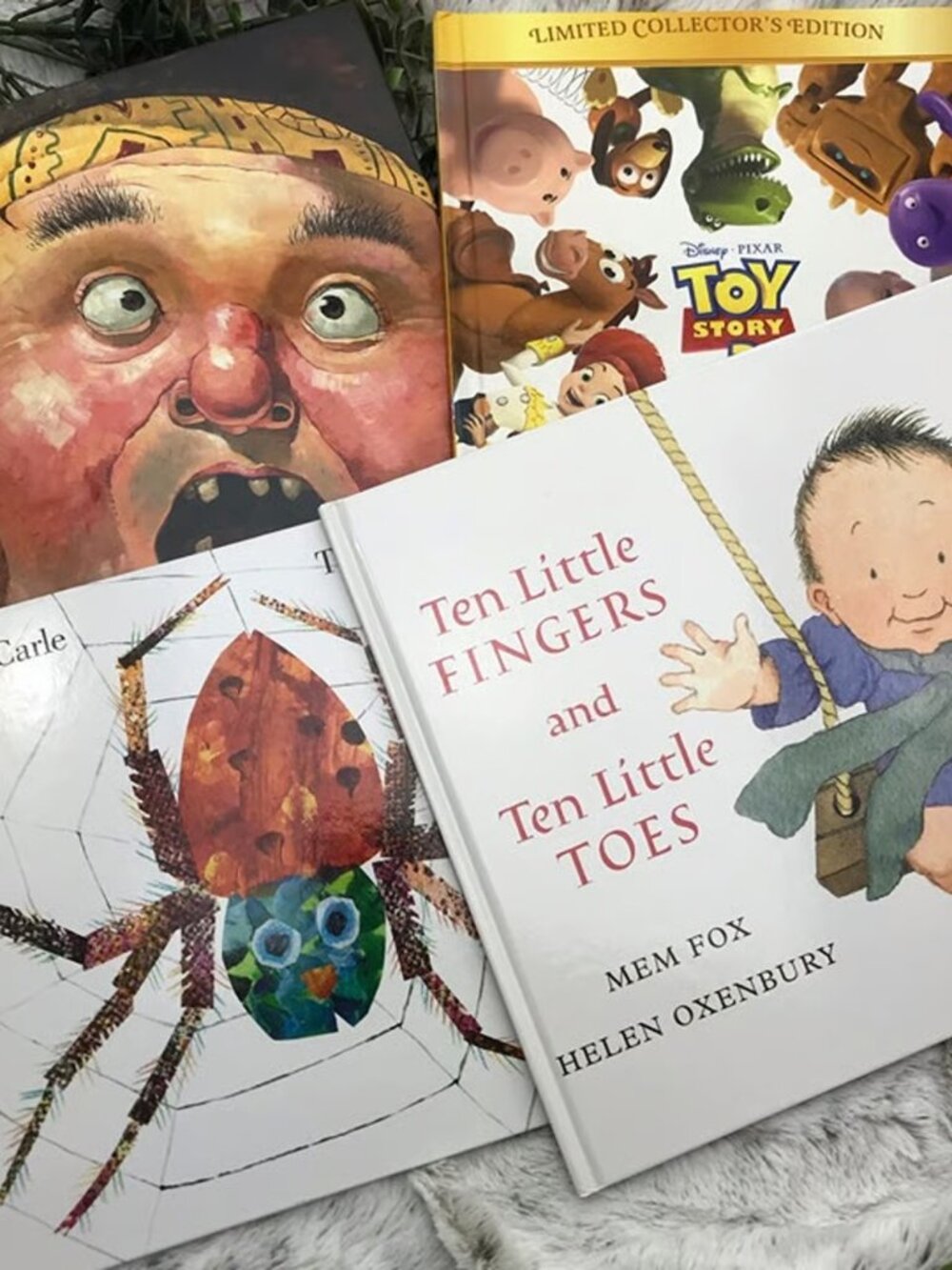 Hardcover Children Books, Set of 4 Toy Story Pirates Spider Ten Little Fingers